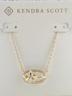 Kendra Scott Elisa Bow Gold Short Pendant Necklace